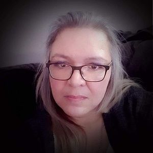 Meet your Posher, Sherry